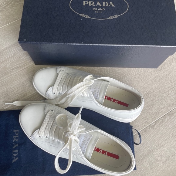 Prada white leather sneakers - Picture 2 of 8